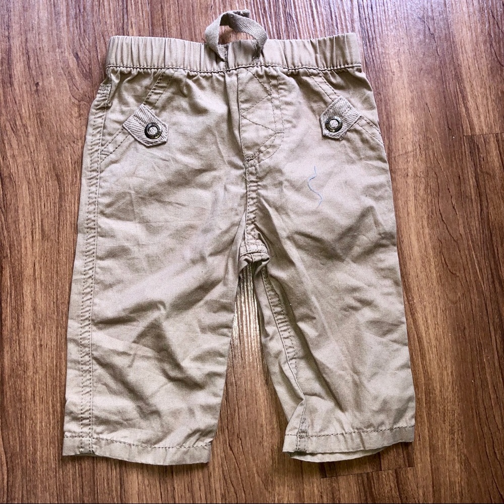 Khaki pants